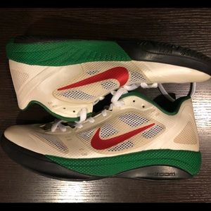 nike hyperfuse low 2011